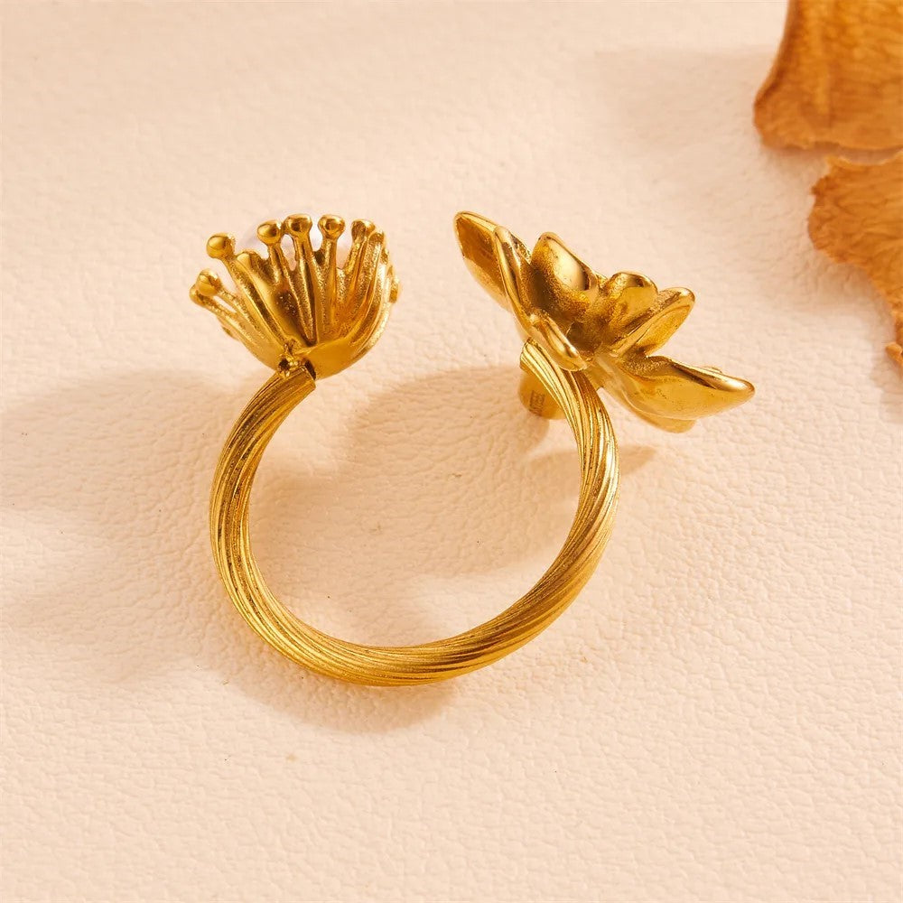 pearl floral ring