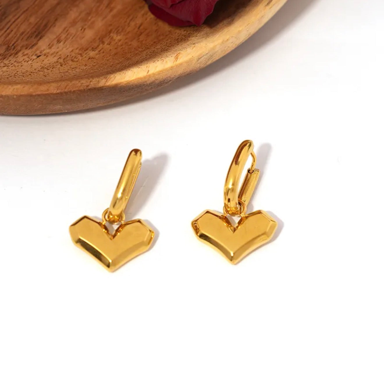 Sculpted Heart Drops