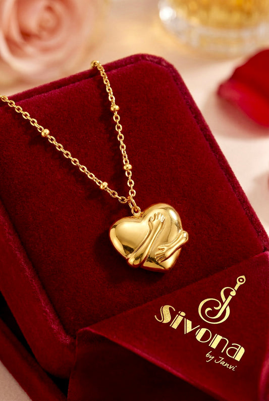 Heart Hug Necklace