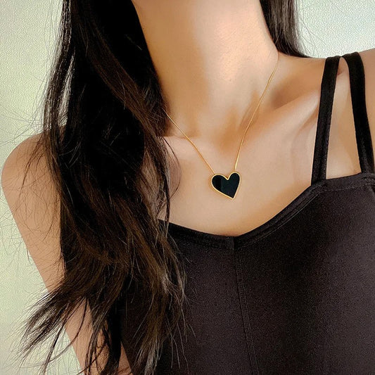 Black heart chain
